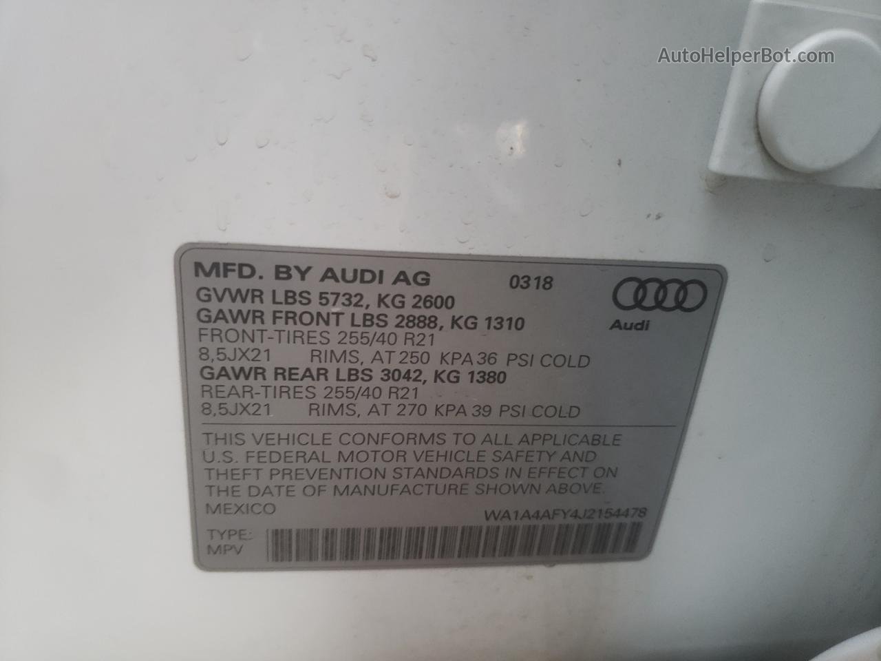 2018 Audi Sq5 Premium Plus Белый vin: WA1A4AFY4J2154478