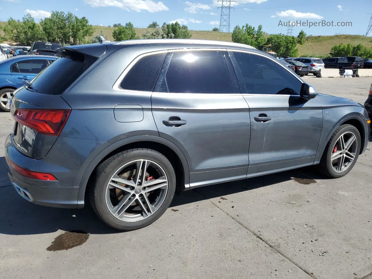 2018 Audi Sq5 Premium Plus Серый vin: WA1A4AFY4J2186279