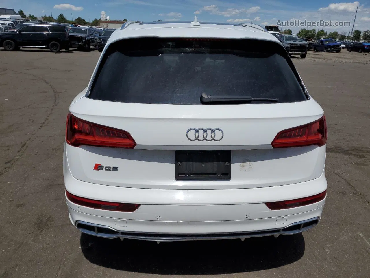 2018 Audi Sq5 Premium Plus White vin: WA1A4AFY6J2009863