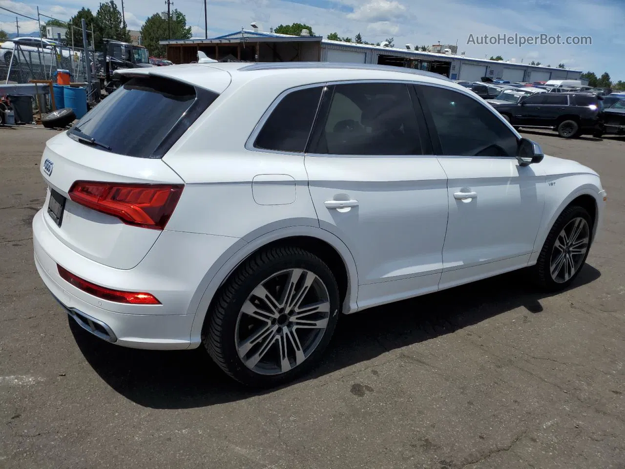 2018 Audi Sq5 Premium Plus White vin: WA1A4AFY6J2009863