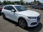 2018 Audi Sq5 Premium Plus White vin: WA1A4AFY6J2009863