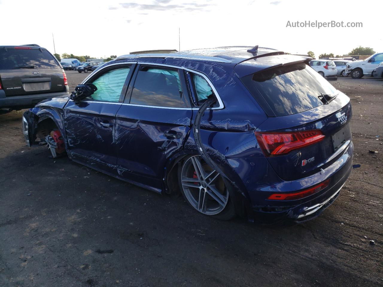 2018 Audi Sq5 Premium Plus Blue vin: WA1A4AFY8J2170084