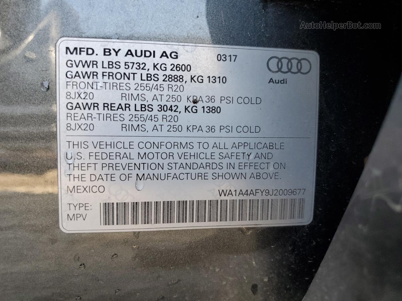2018 Audi Sq5 Premium Plus Gray vin: WA1A4AFY9J2009677