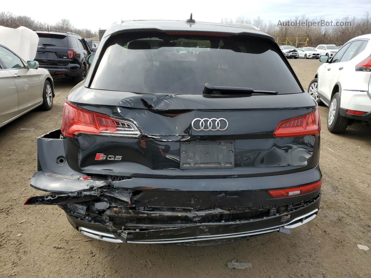 2018 Audi Sq5 Premium Plus Black vin: WA1A4AFY9J2103185