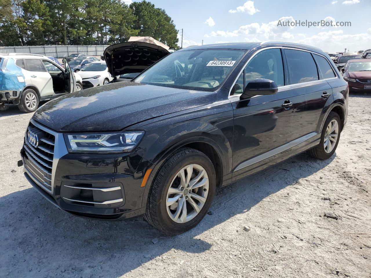 2017 Audi Q7 Premium Черный vin: WA1AAAF76HD009361