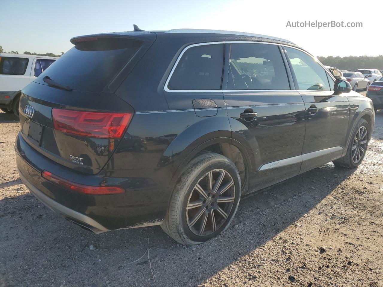 2017 Audi Q7 Premium Black vin: WA1AAAF77HD008302