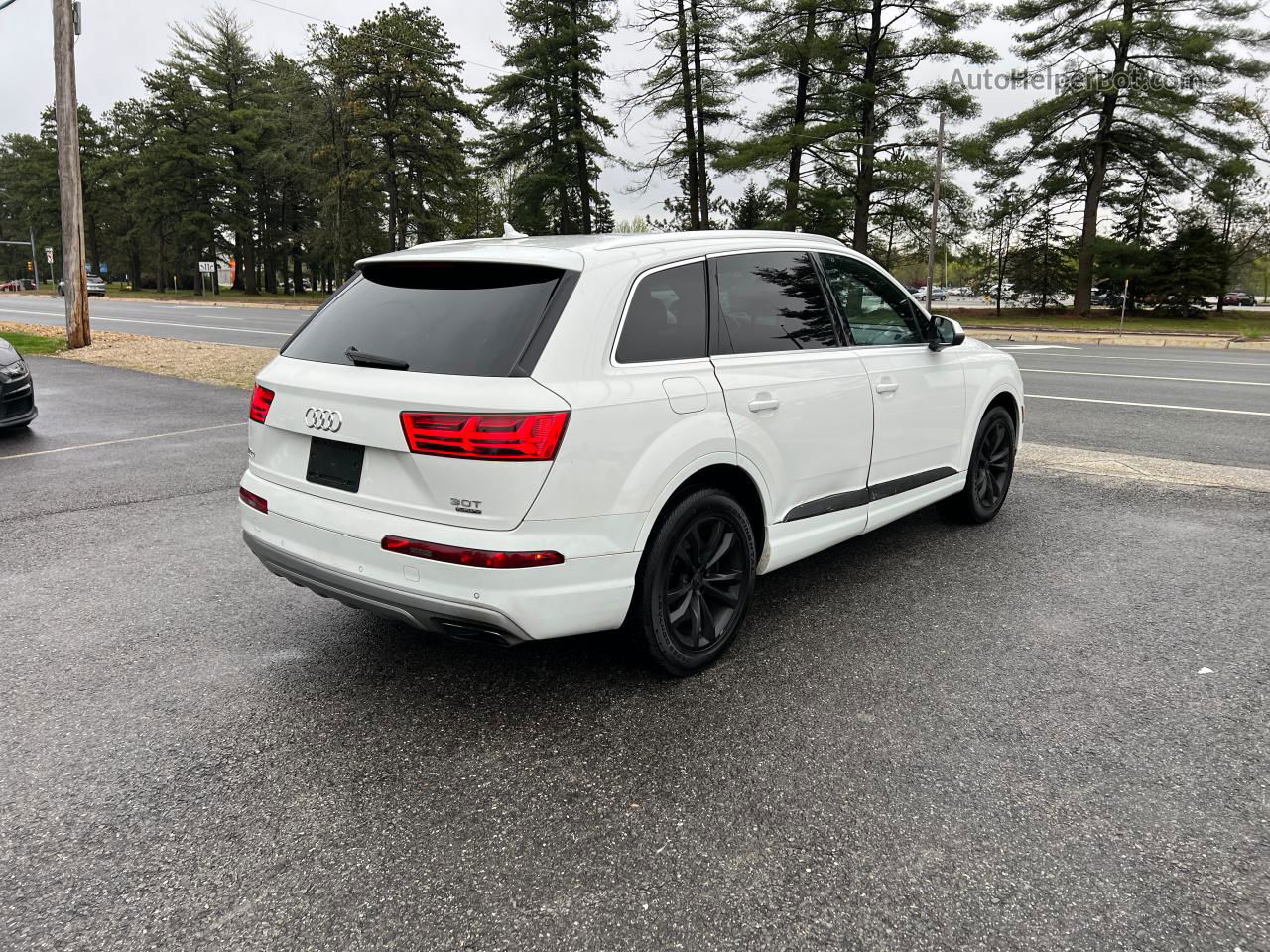 2017 Audi Q7 Premium White vin: WA1AAAF79HD015364