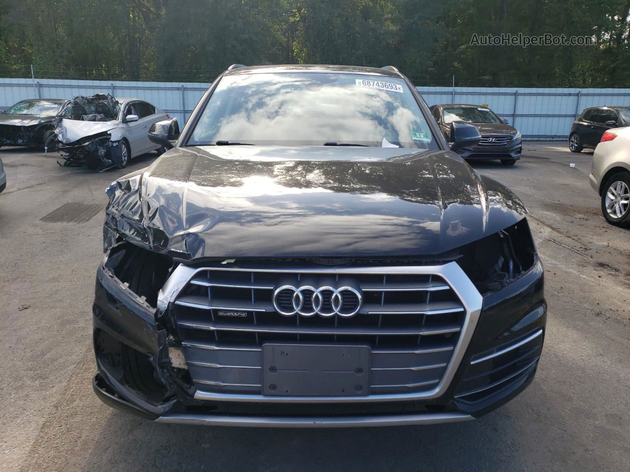 2018 Audi Q5 Premium Black vin: WA1ANAFY0J2002713