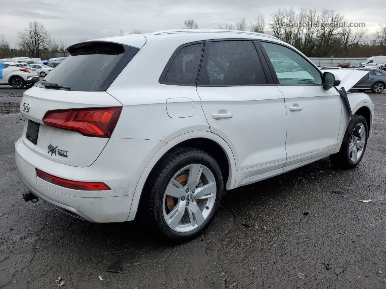 2018 Audi Q5 Premium White vin: WA1ANAFY0J2026560