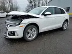 2018 Audi Q5 Premium White vin: WA1ANAFY0J2026560