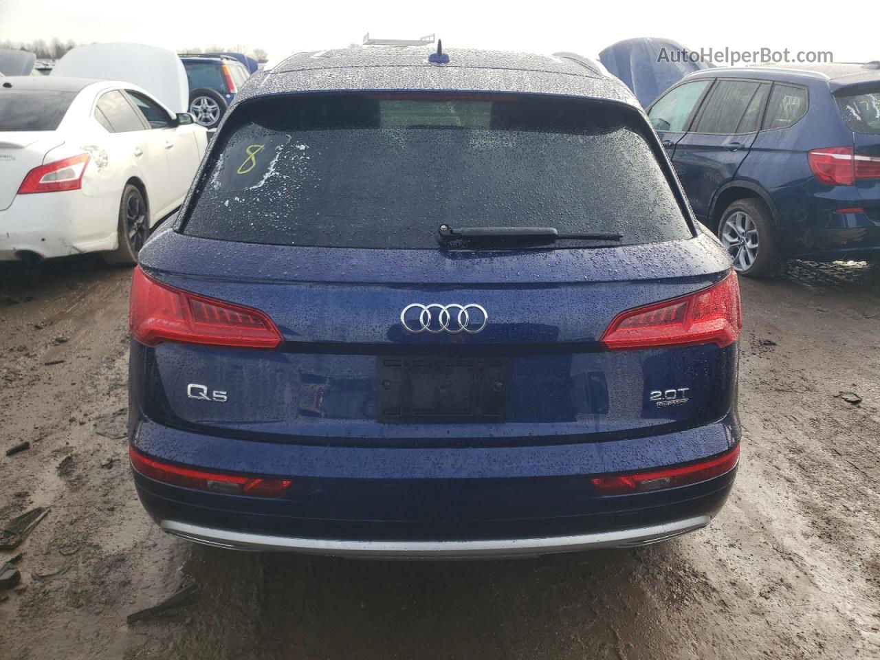 2018 Audi Q5 Premium Синий vin: WA1ANAFY1J2001568