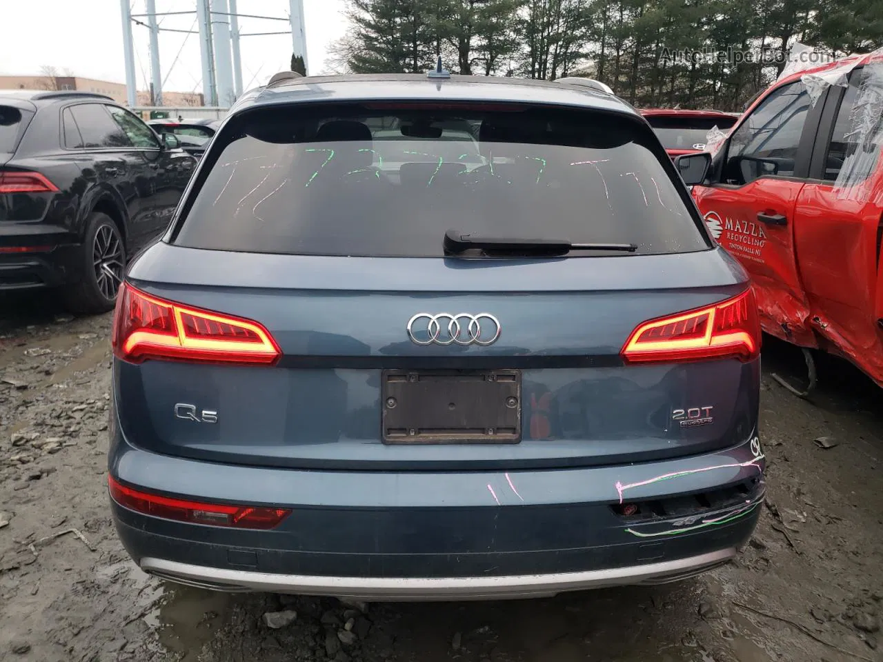 2018 Audi Q5 Premium Blue vin: WA1ANAFY1J2021576