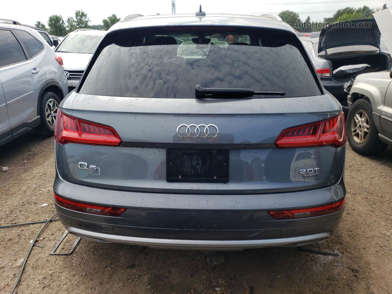 2018 Audi Q5 Premium Gray vin: WA1ANAFY1J2047952