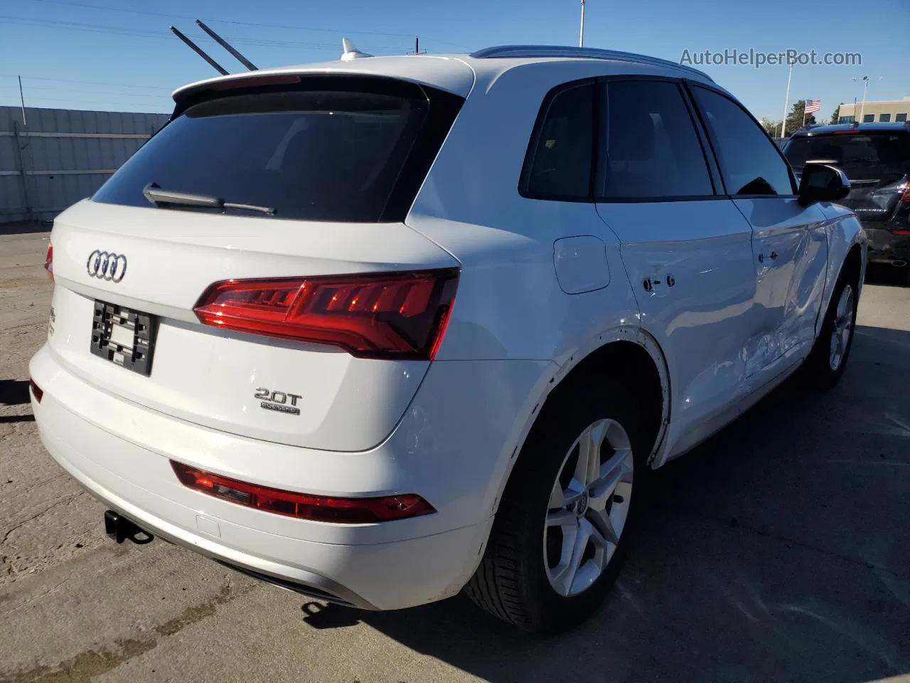 2018 Audi Q5 Premium White vin: WA1ANAFY3J2007422