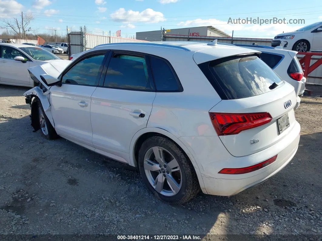 2018 Audi Q5 2.0t Premium/2.0t Tech Premium White vin: WA1ANAFY3J2015018