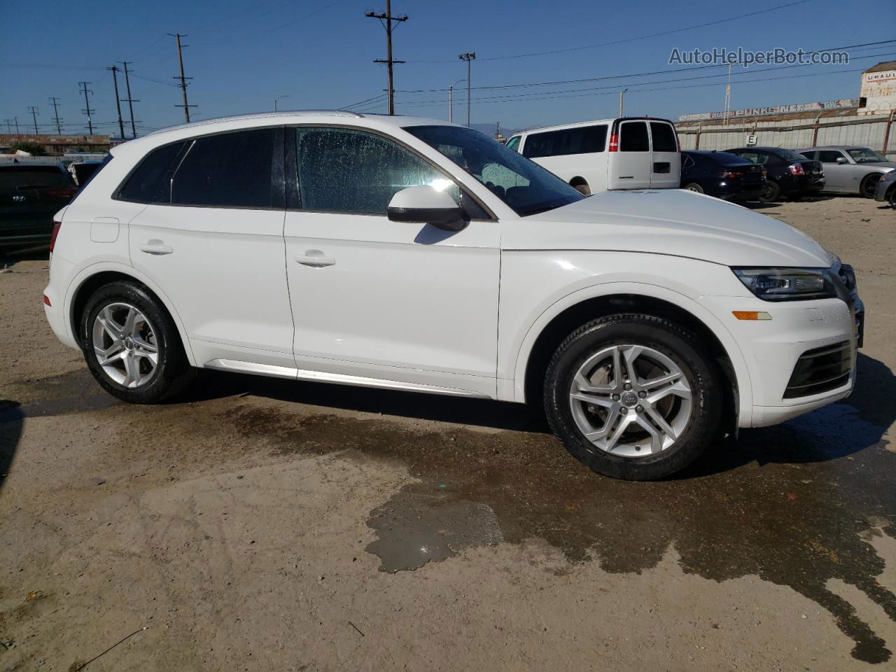 2018 Audi Q5 Premium White vin: WA1ANAFY3J2021093