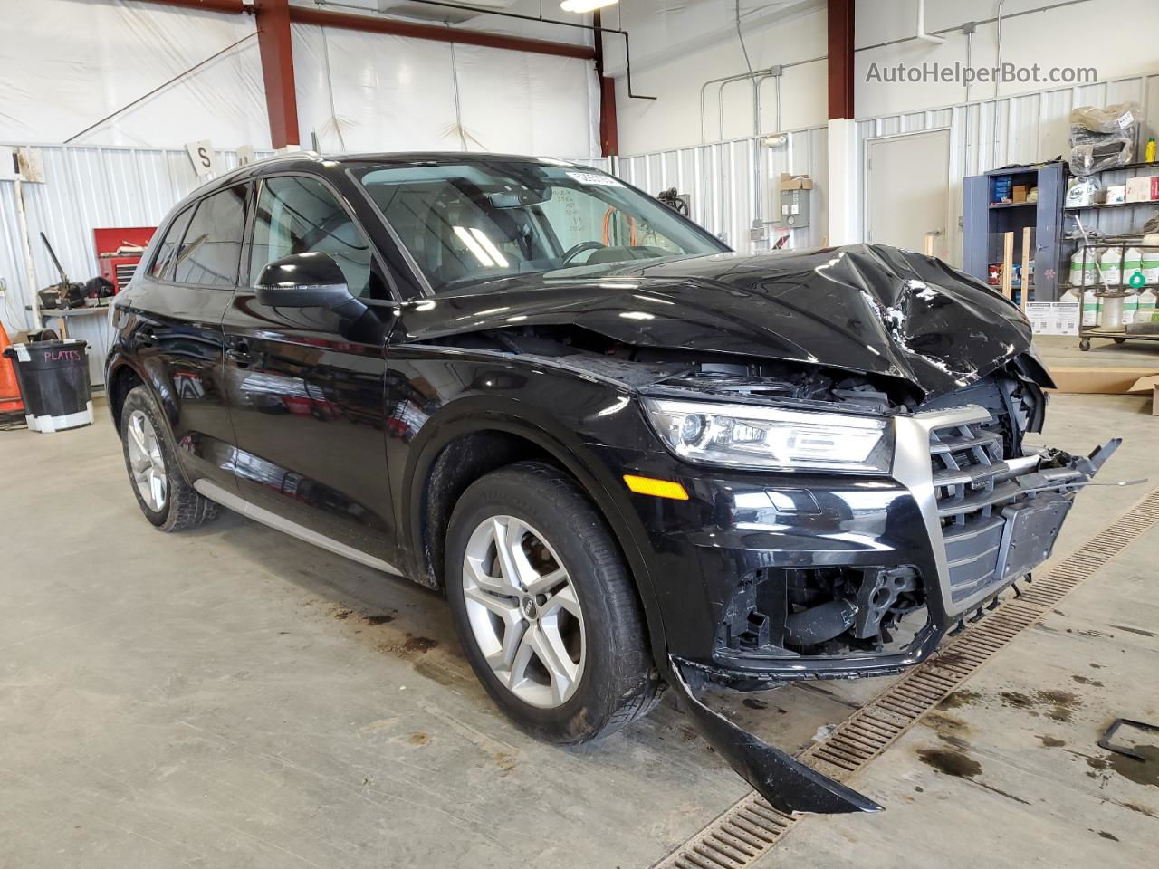 2018 Audi Q5 Premium Black vin: WA1ANAFY4J2016002