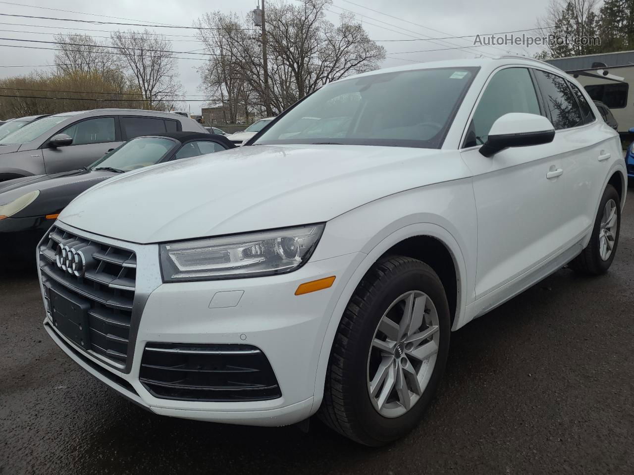 2018 Audi Q5 Premium White vin: WA1ANAFY4J2175229