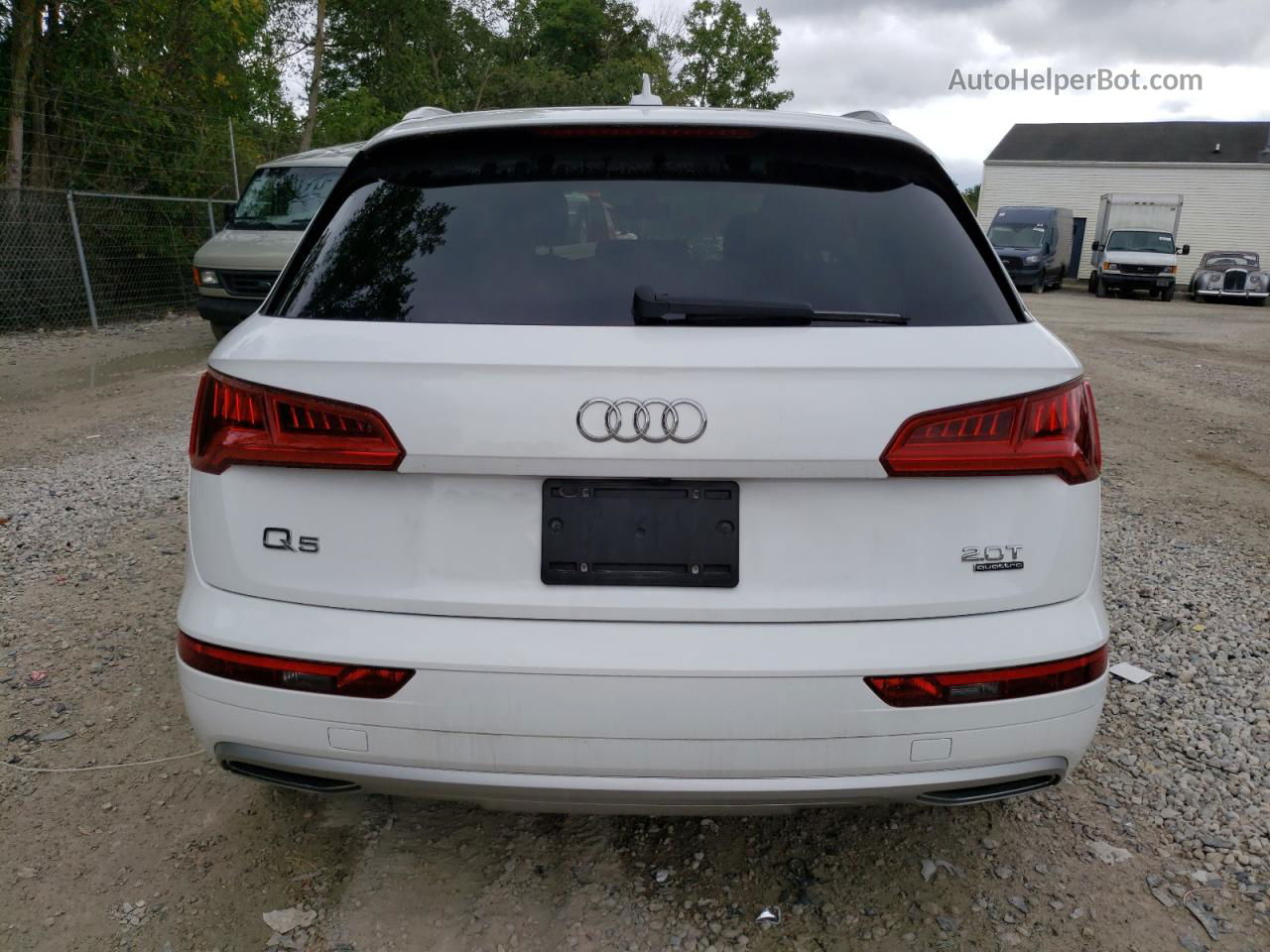 2018 Audi Q5 Premium White vin: WA1ANAFY5J2017157