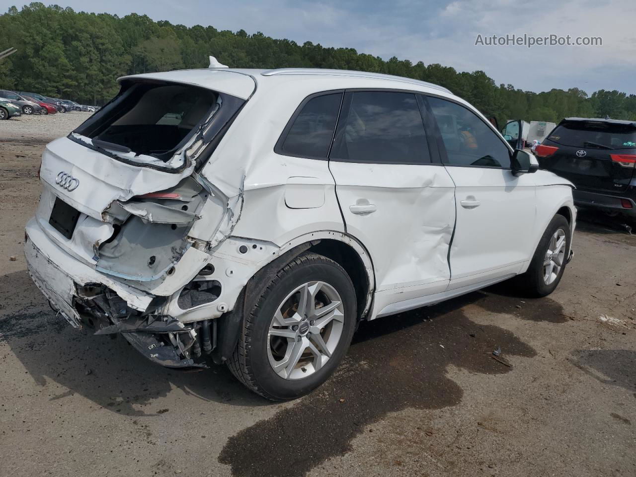 2018 Audi Q5 Premium Белый vin: WA1ANAFY5J2161355