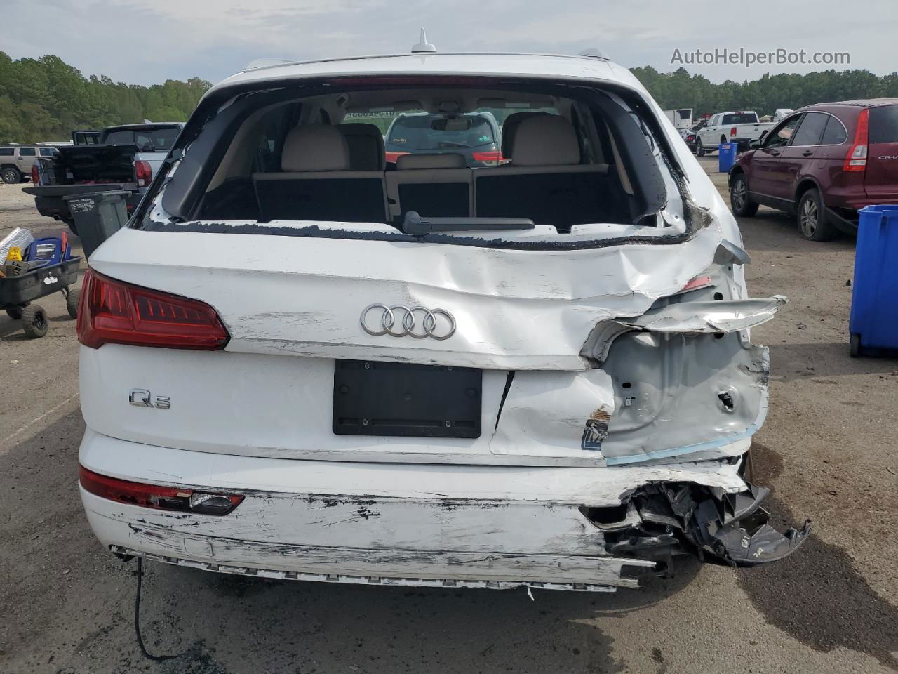 2018 Audi Q5 Premium Белый vin: WA1ANAFY5J2161355