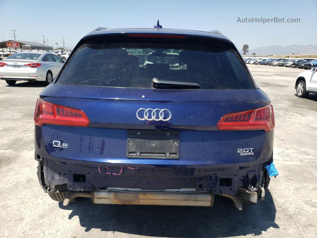 2018 Audi Q5 Premium Blue vin: WA1ANAFY7J2005379