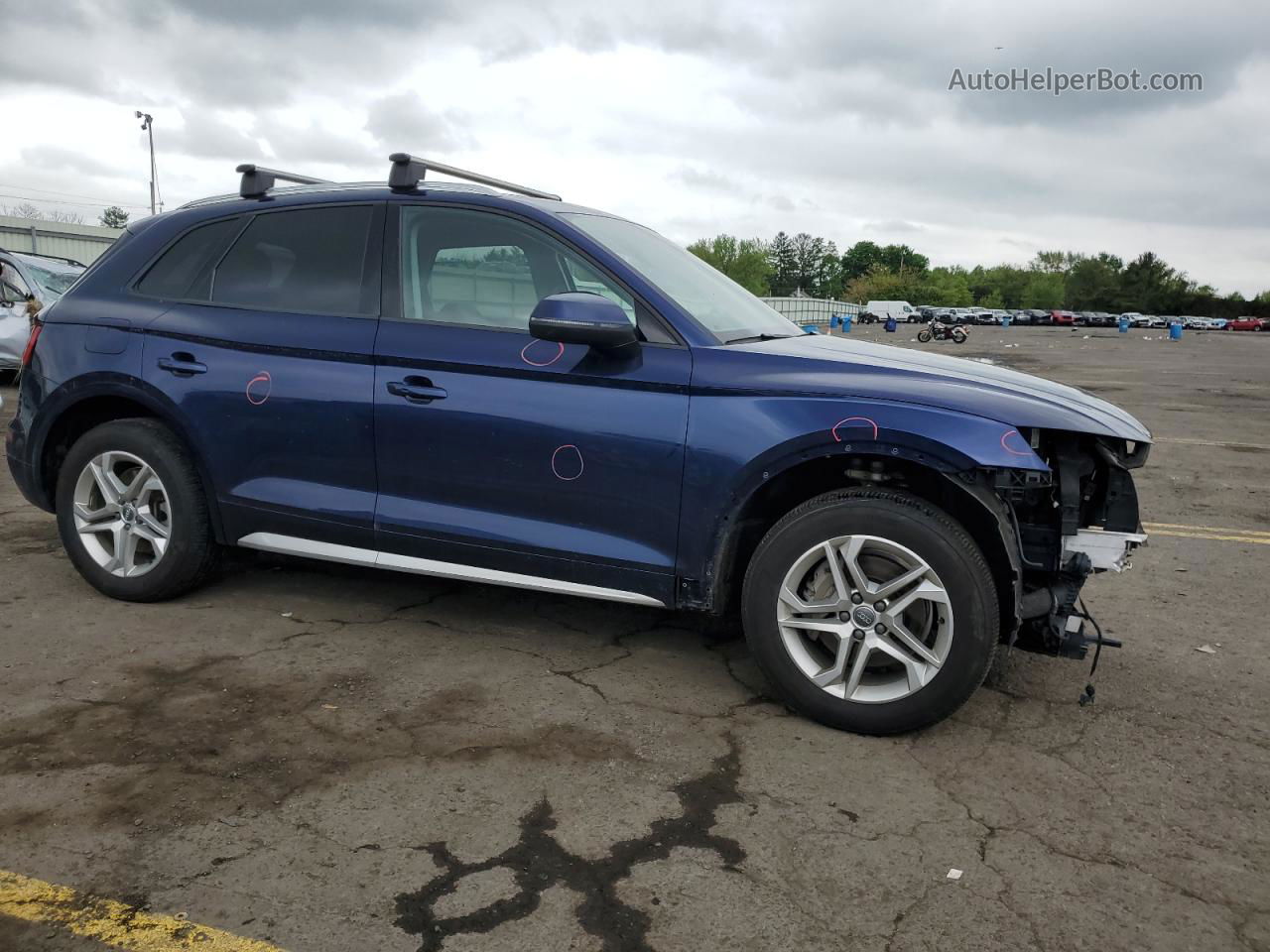 2018 Audi Q5 Premium Blue vin: WA1ANAFY7J2031643