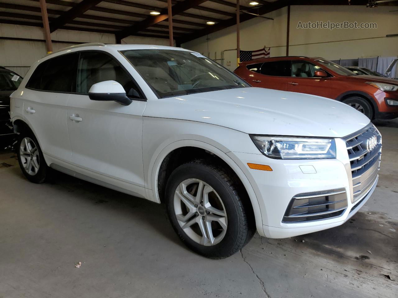 2018 Audi Q5 Premium White vin: WA1ANAFY7J2158408