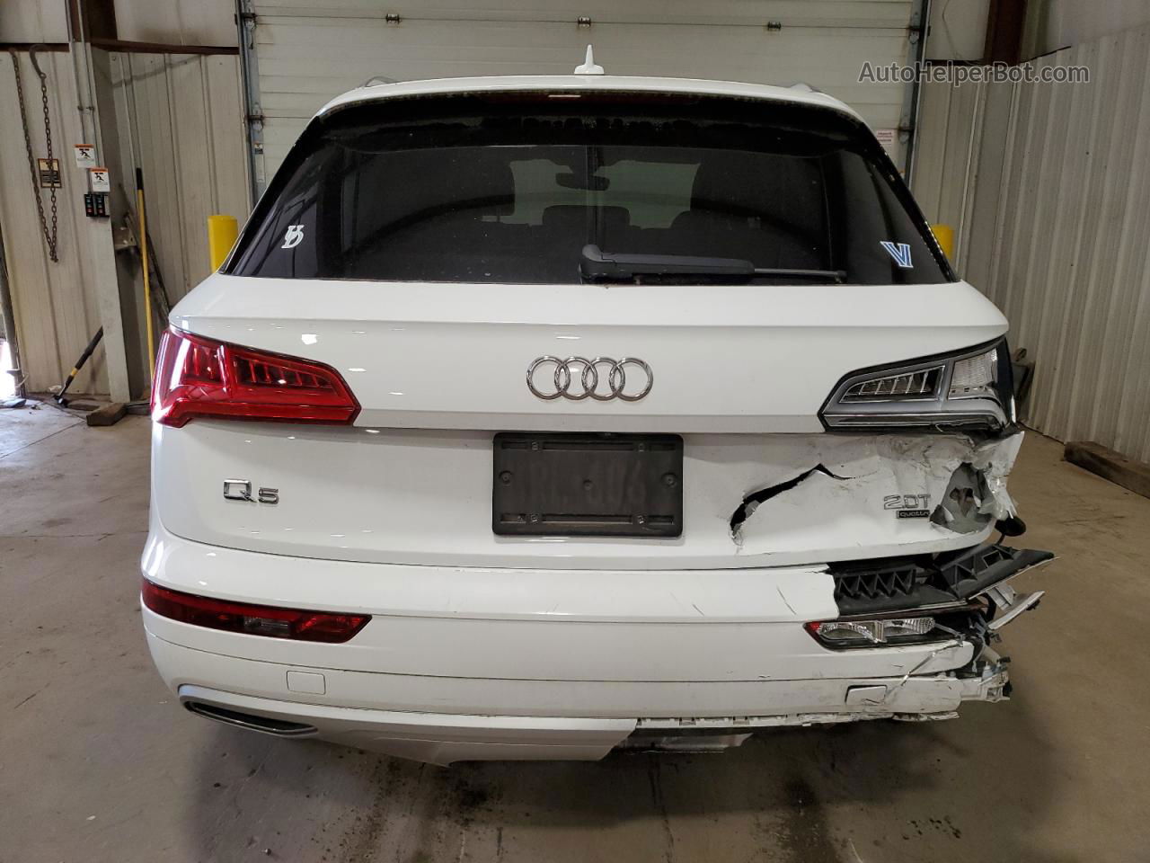 2018 Audi Q5 Premium White vin: WA1ANAFY7J2158408