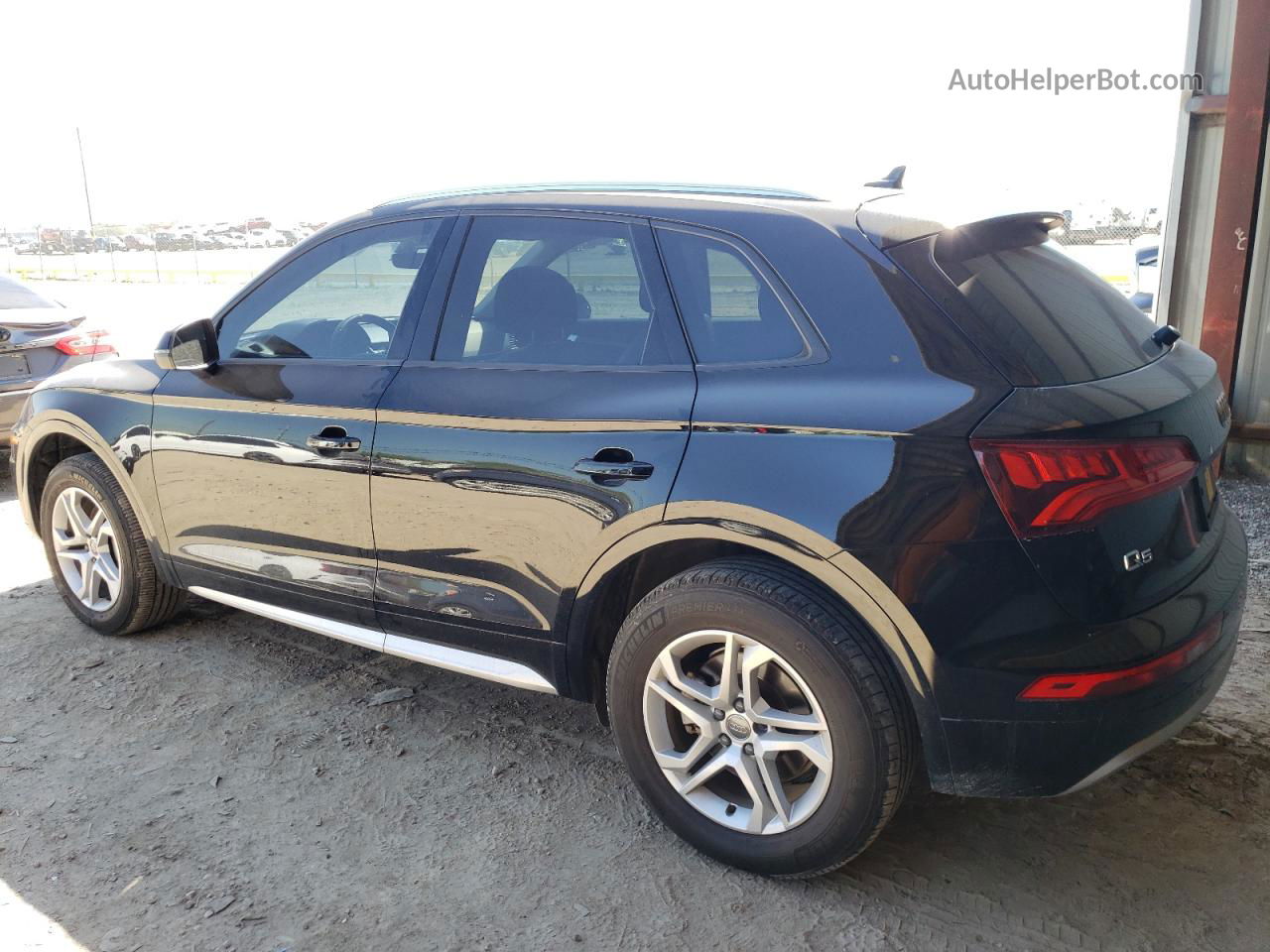 2018 Audi Q5 Premium Black vin: WA1ANAFY8J2004189