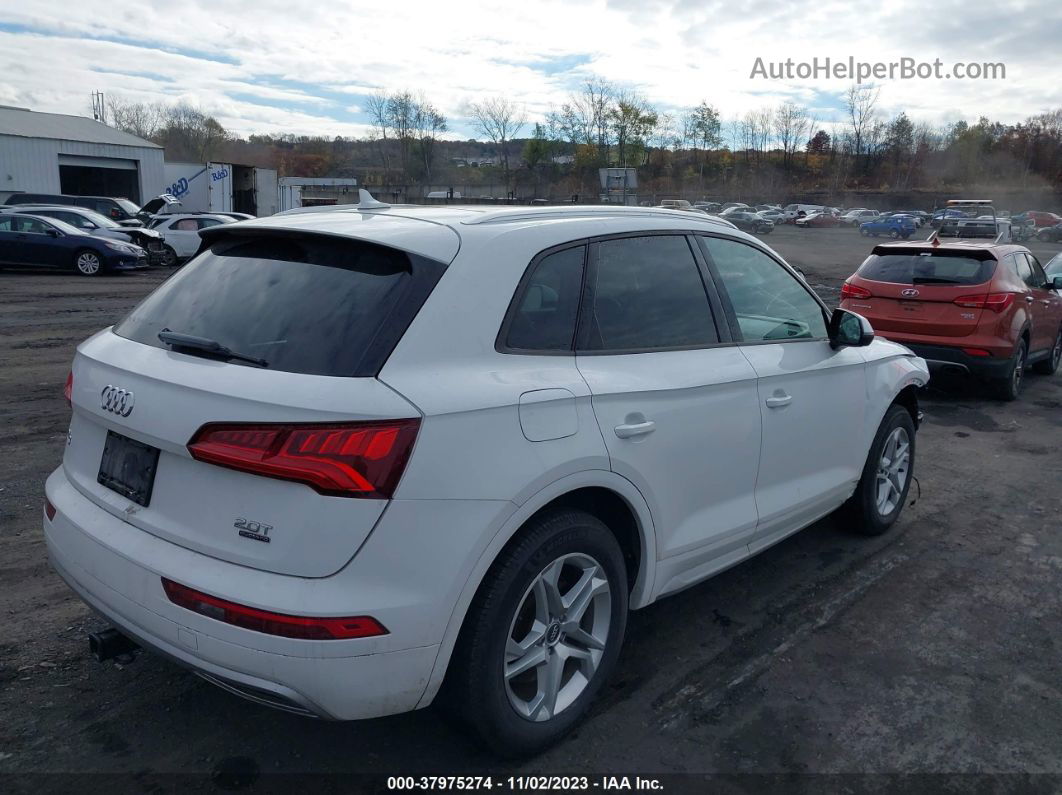 2018 Audi Q5 2.0t Tech Premium/2.0t Premium White vin: WA1ANAFY8J2037824