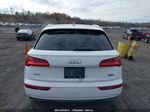 2018 Audi Q5 2.0t Tech Premium/2.0t Premium White vin: WA1ANAFY8J2037824