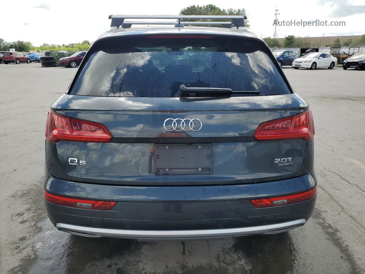 2018 Audi Q5 Premium Gray vin: WA1ANAFY8J2204666