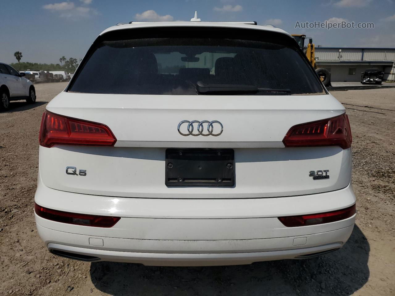 2018 Audi Q5 Premium White vin: WA1ANAFY9J2042806