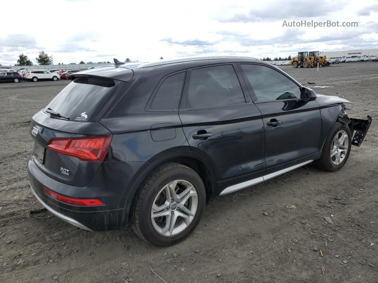 2018 Audi Q5 Premium Черный vin: WA1ANAFY9J2058987