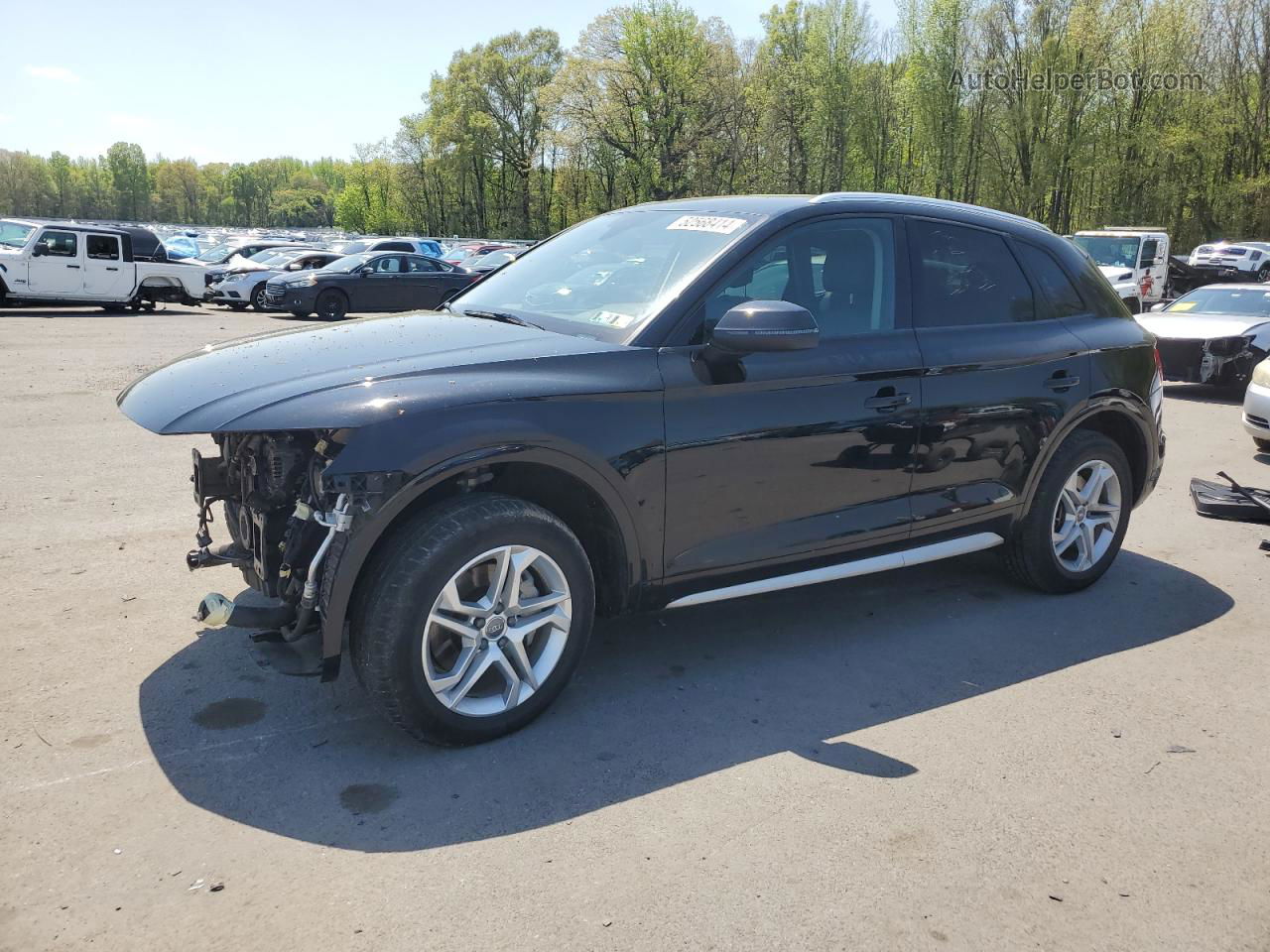 2018 Audi Q5 Premium Черный vin: WA1ANAFY9J2139648