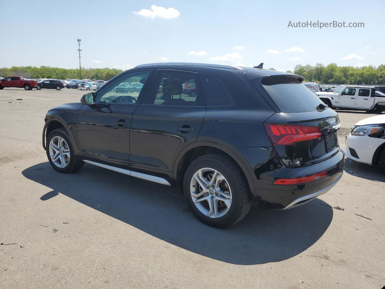 2018 Audi Q5 Premium Black vin: WA1ANAFY9J2139648