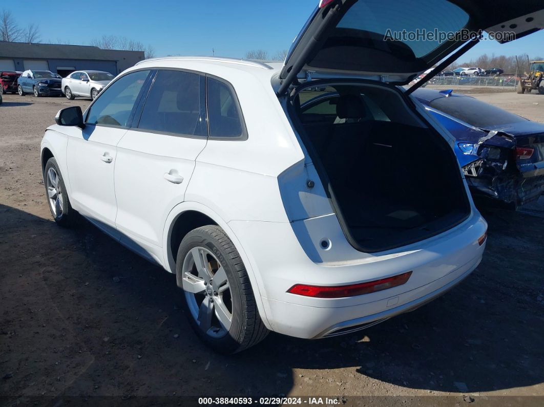 2018 Audi Q5 2.0t Premium/2.0t Tech Premium Белый vin: WA1ANAFYXJ2009507