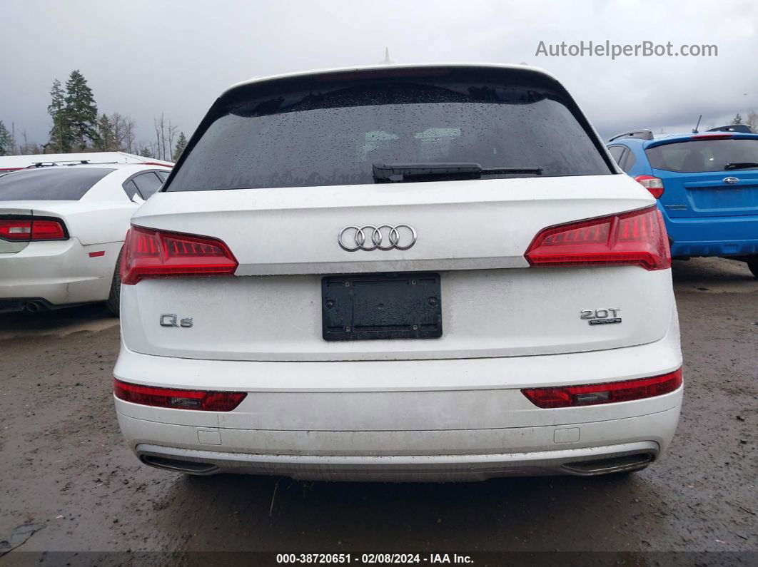 2018 Audi Q5 2.0t Premium/2.0t Tech Premium White vin: WA1ANAFYXJ2017848