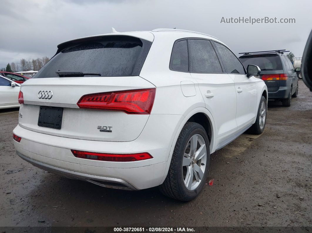 2018 Audi Q5 2.0t Premium/2.0t Tech Premium White vin: WA1ANAFYXJ2017848