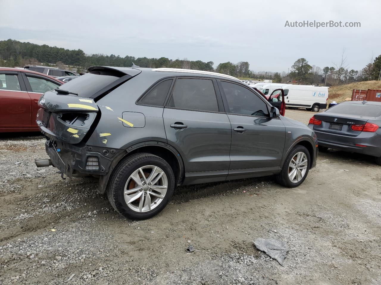 2018 Audi Q3 Premium Угольный vin: WA1BCCFS0JR005409