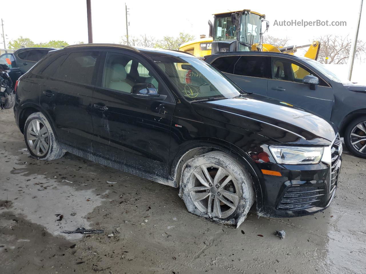 2018 Audi Q3 Premium Black vin: WA1BCCFS1JR010120