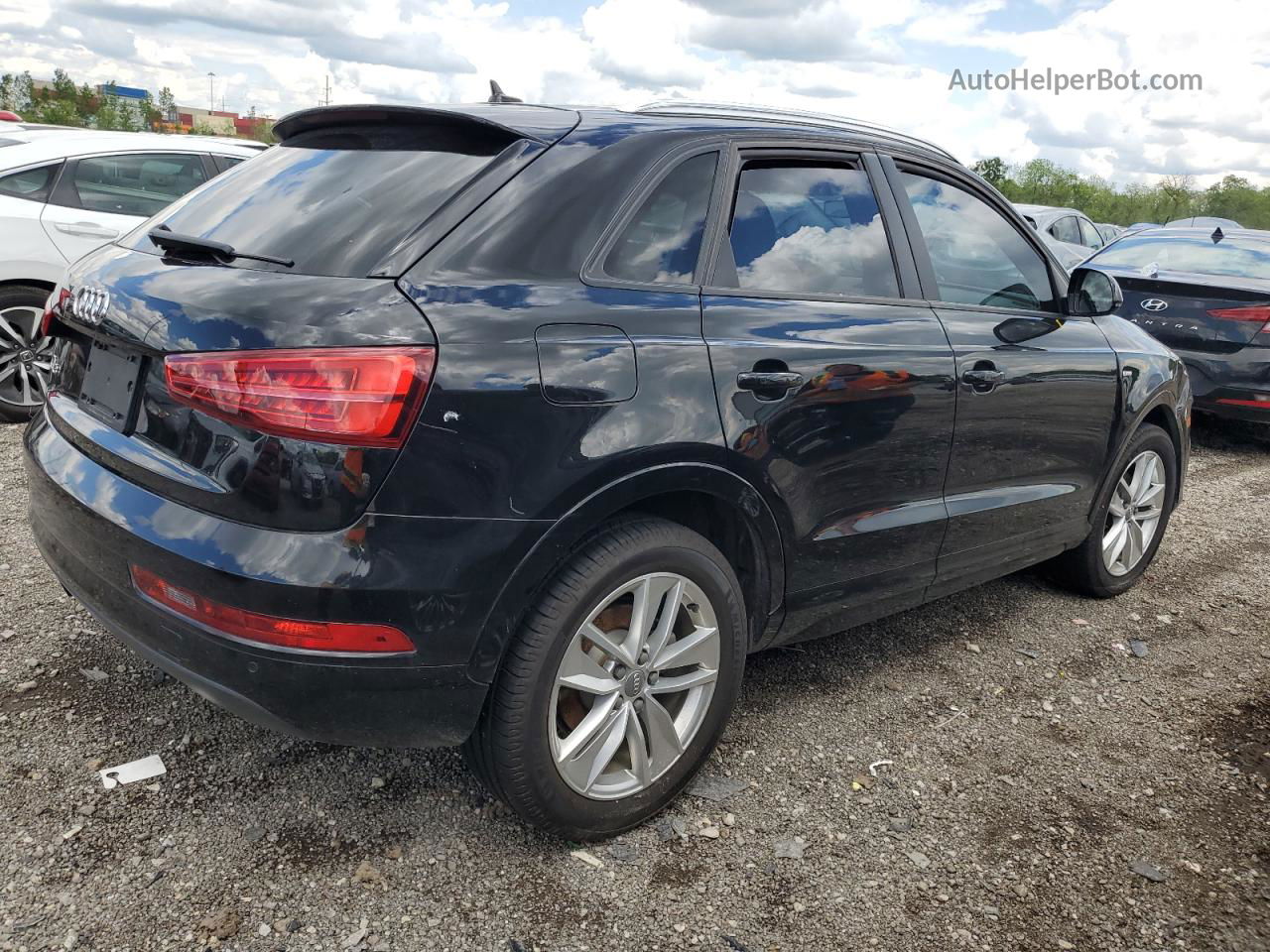 2018 Audi Q3 Premium Black vin: WA1BCCFS2JR004293