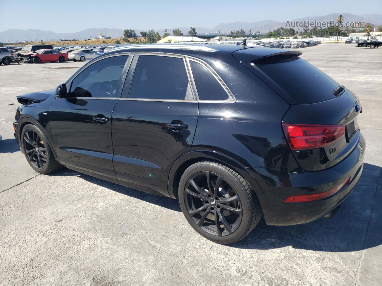 2018 Audi Q3 Premium Черный vin: WA1BCCFS2JR014192