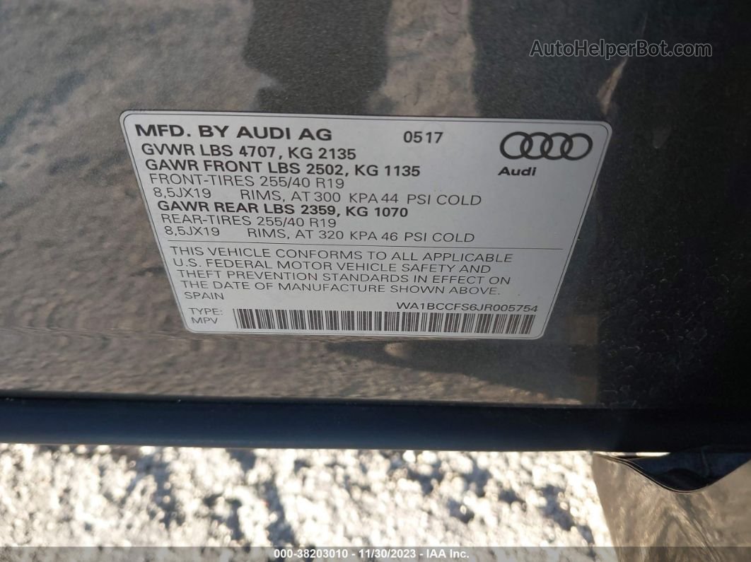 2018 Audi Q3 2.0t Sport Premium/2.0t Premium Gray vin: WA1BCCFS6JR005754