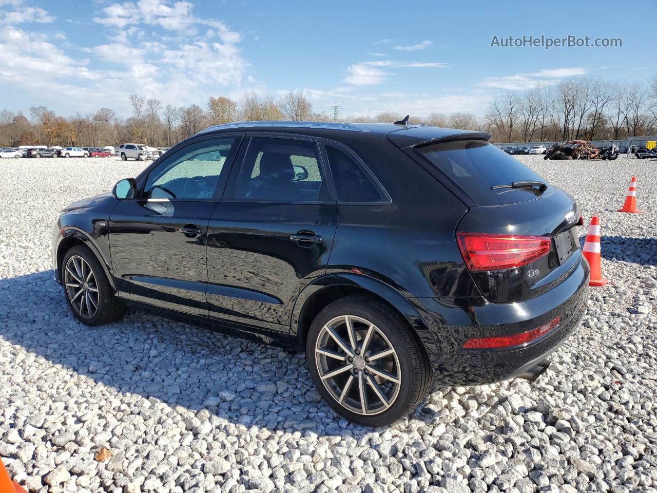 2018 Audi Q3 Premium Black vin: WA1BCCFS9JR004470