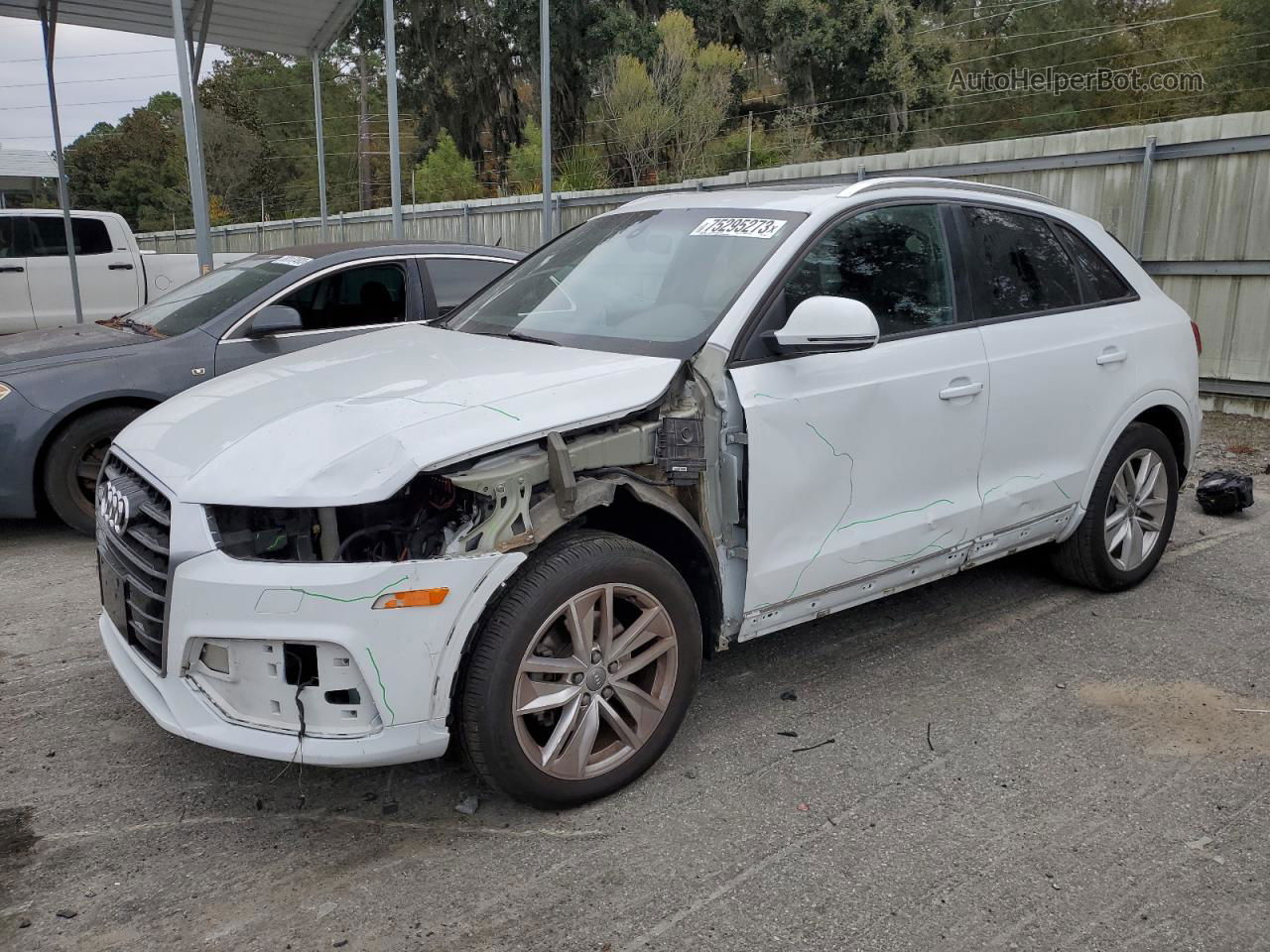 2018 Audi Q3 Premium White vin: WA1BCCFS9JR008017