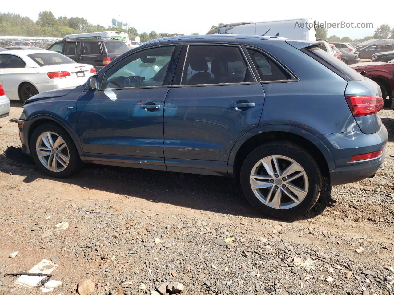 2018 Audi Q3 Premium Blue vin: WA1BCCFSXJR002503