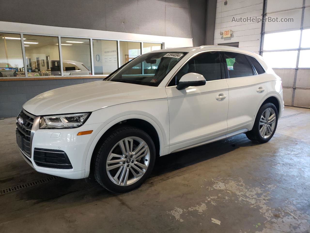 2018 Audi Q5 Premium Plus White vin: WA1BNAFY0J2005924