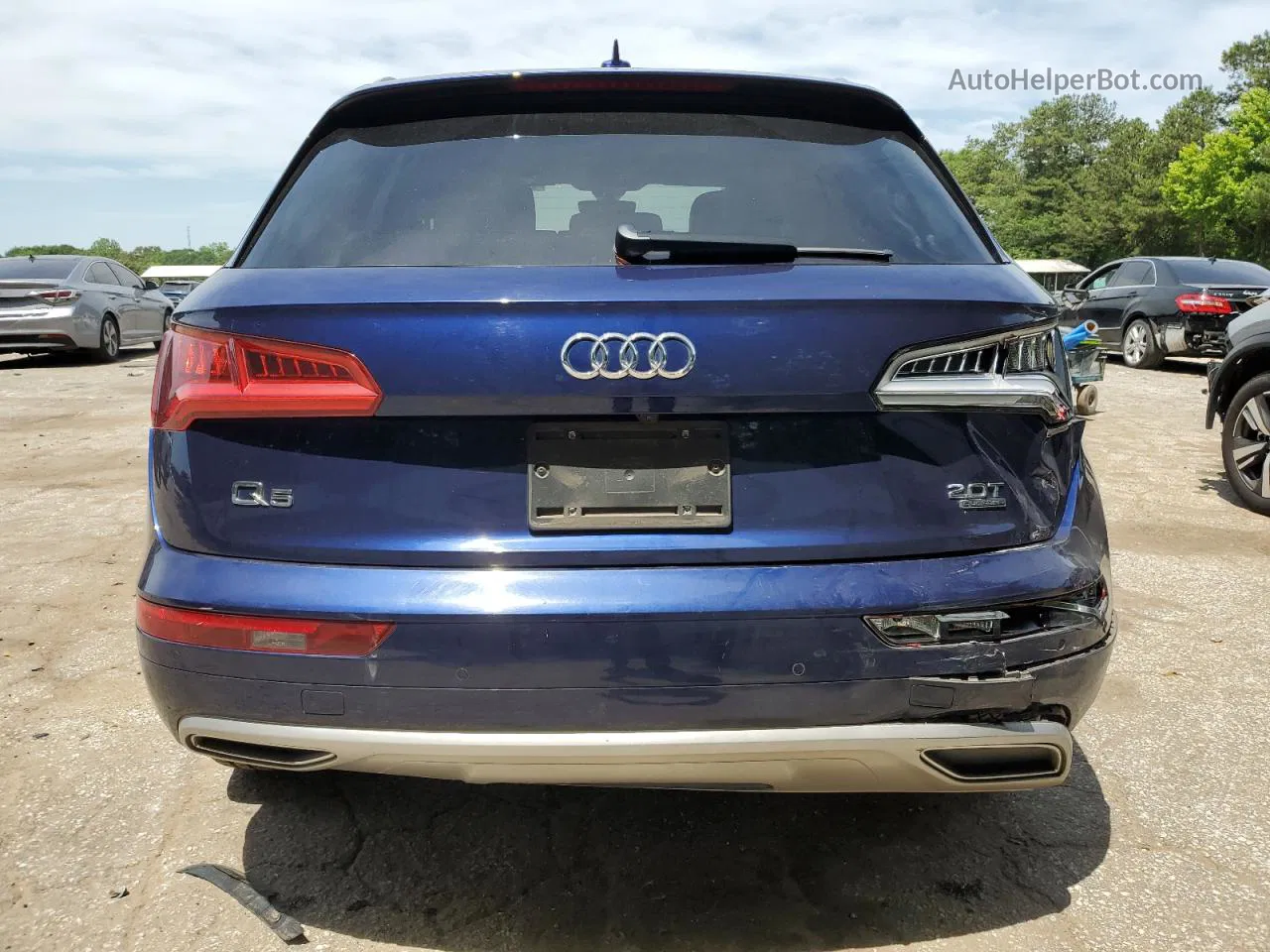 2018 Audi Q5 Premium Plus Blue vin: WA1BNAFY0J2026465